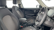 MINI Hatchback 1.5 Cooper Classic Premium 5dr Auto Petrol Hatchback